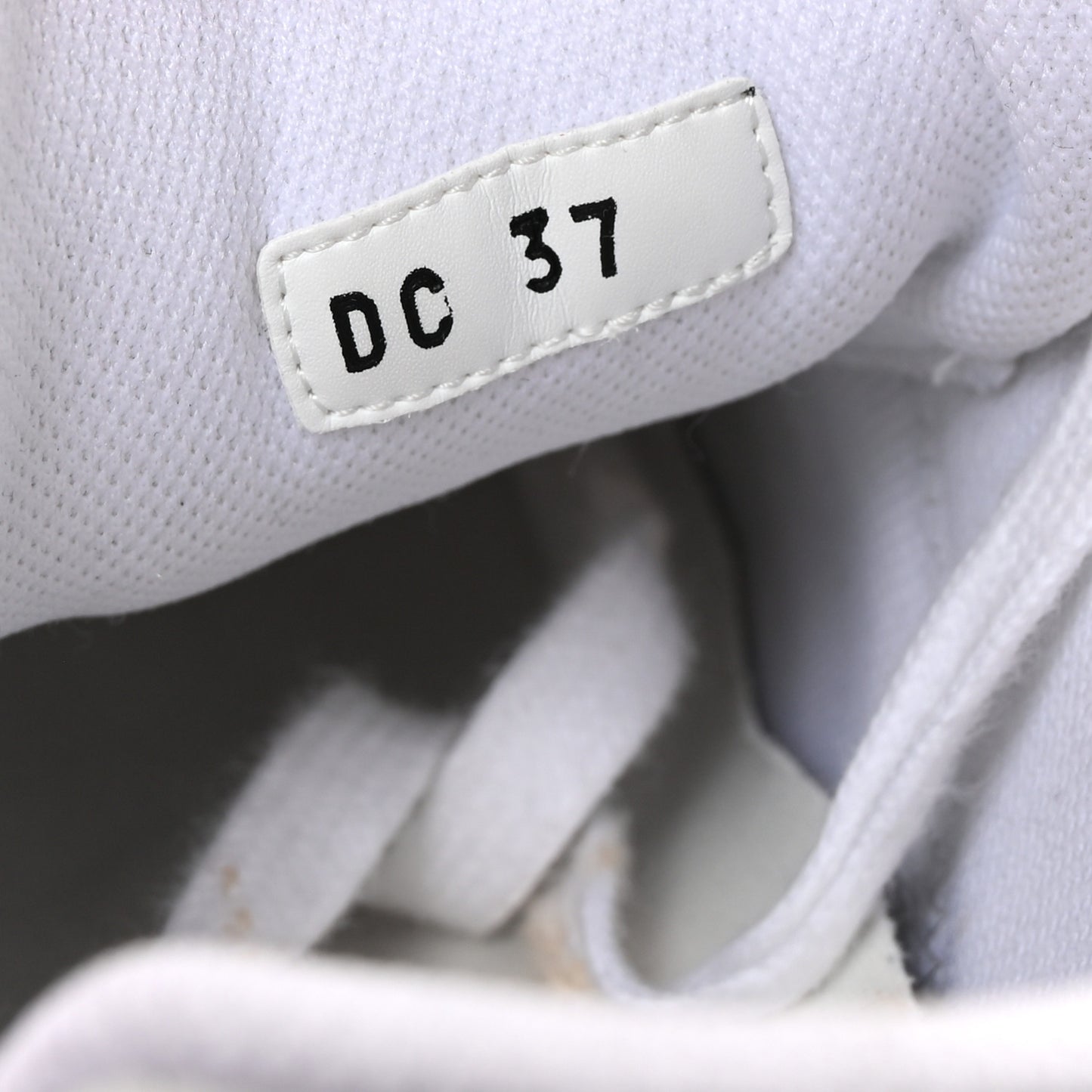Calfskin C'est Dior Sneakers 37 White Black