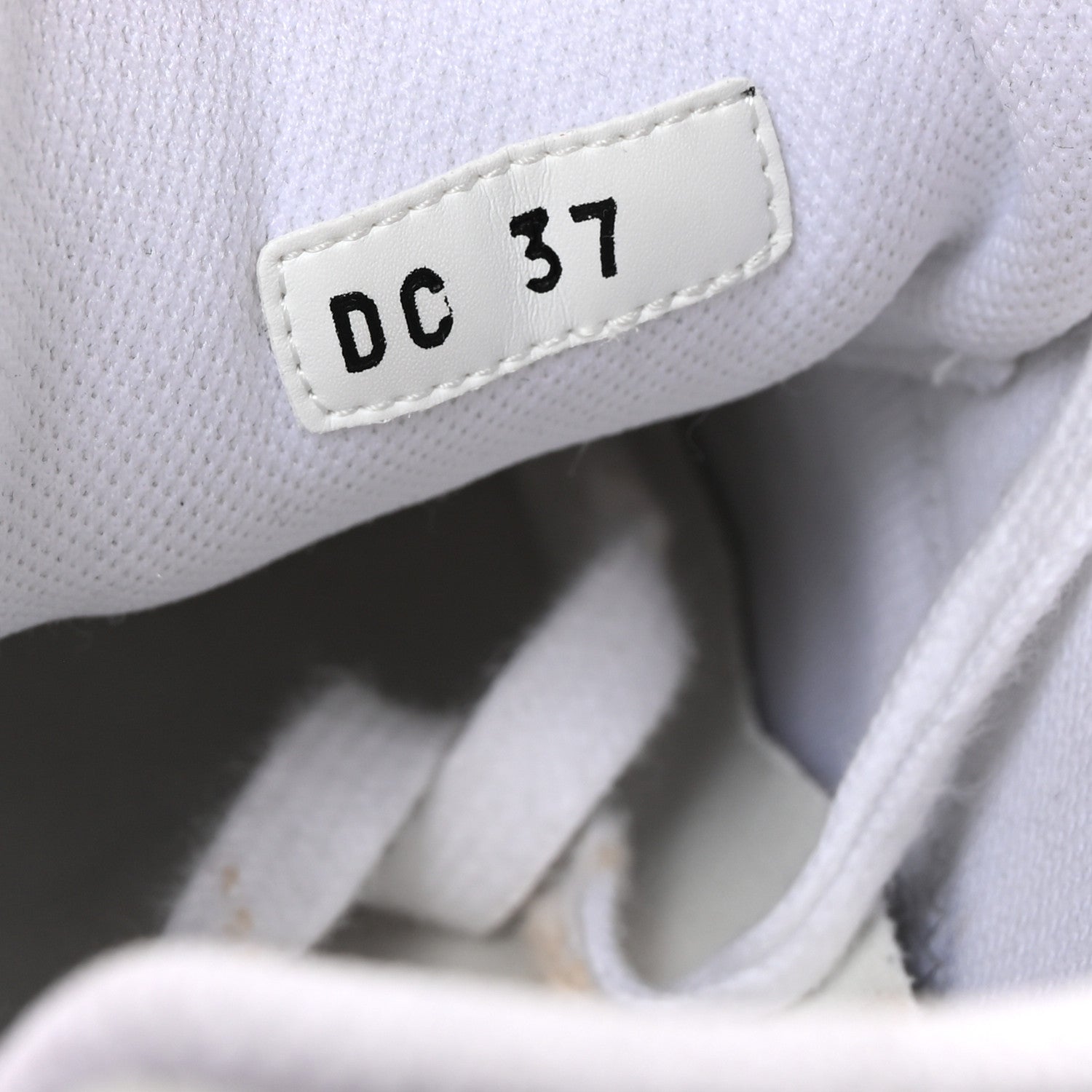 Christian Dior Calfskin C'est Dior Sneakers 37 White Black 9 of 9