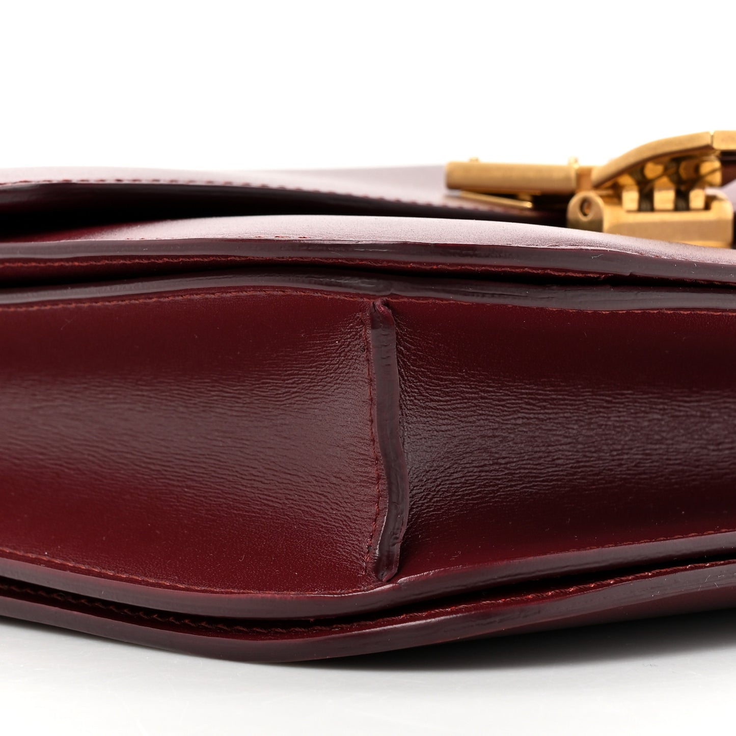 Box Calfskin Medium Classic Box Flap Bag Burgundy