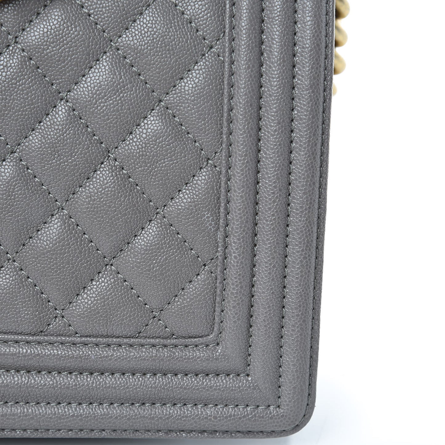 Caviar Quilted Medium Boy Flap Grey