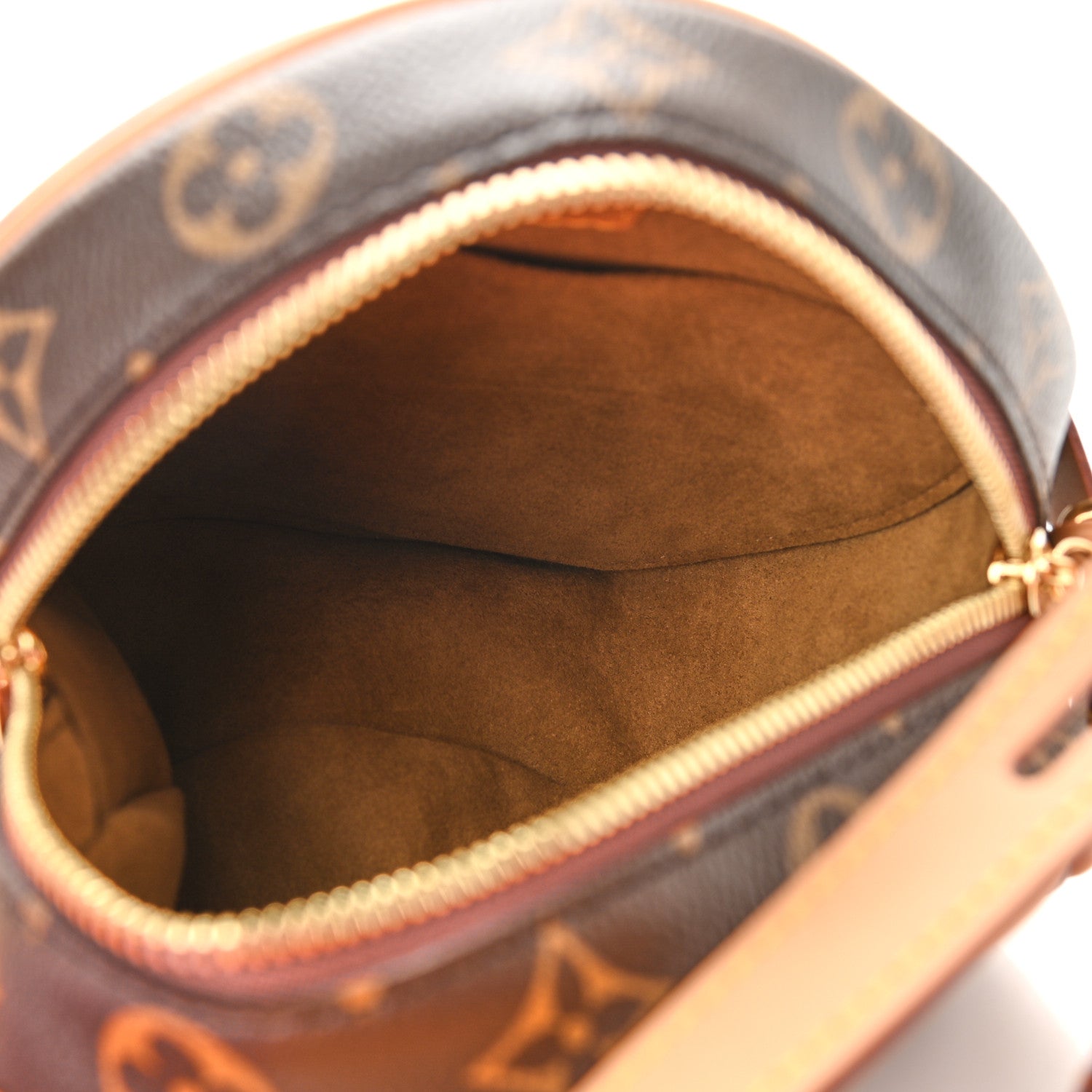 Louis Vuitton Monogram Boite Chapeau Souple PM 5 of 9