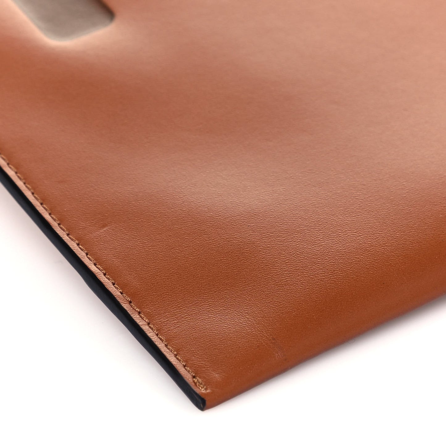 Vitello King Logo Embossed Large Flat Pouch Cuoio
