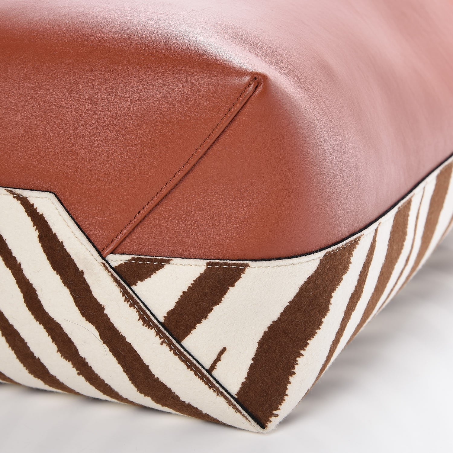 Celine Smooth Calfskin Felt Zebra Printed Oversized Twisted Cabas Chalk Brick 12 of 12