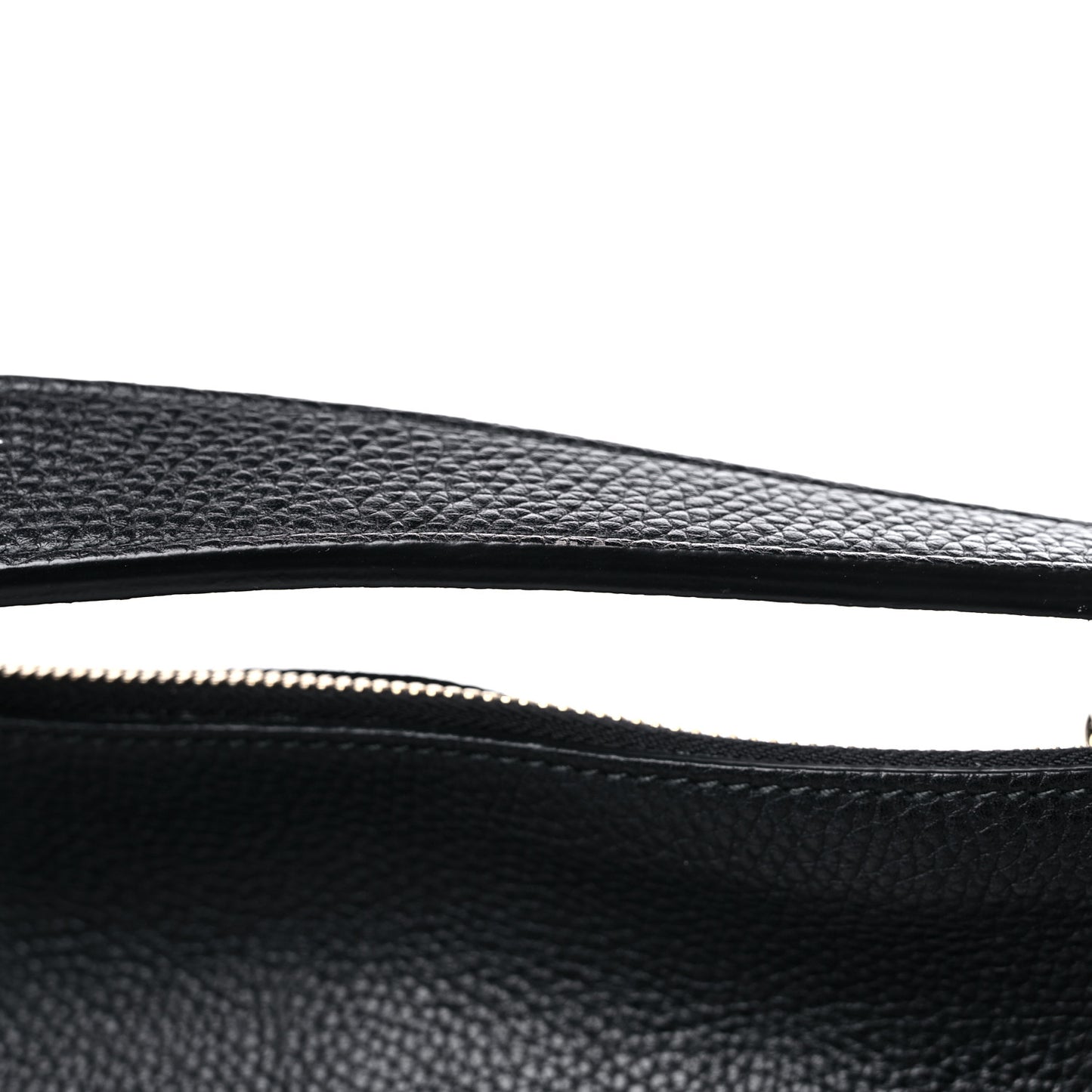 Pebbled Calfskin Large Soho Hobo Black