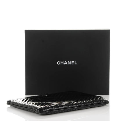 Chanel Distressed Patent Medium CC Crossing Cosmetic Case Black 5 of 7