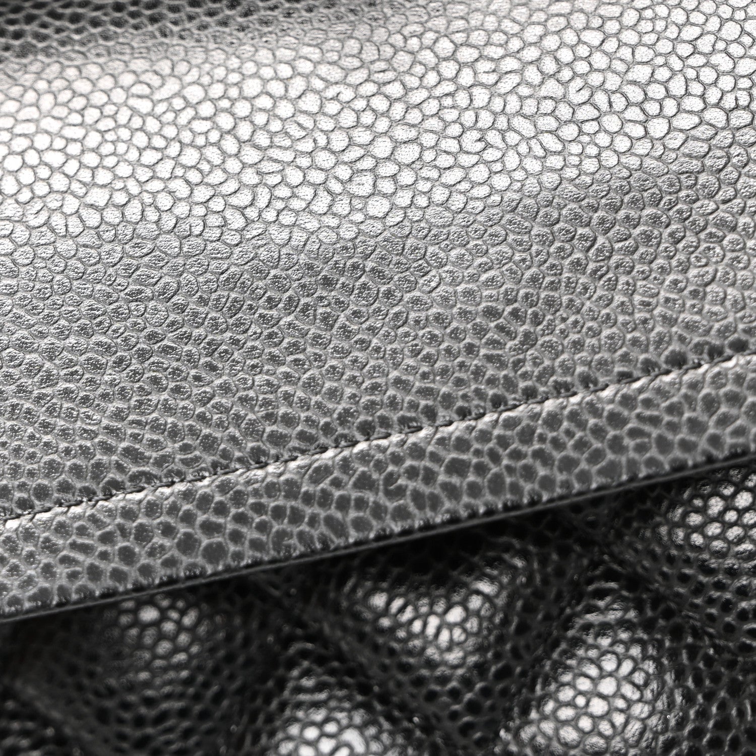 Chanel Caviar Quilted Medium Double Flap Black 30 of 40