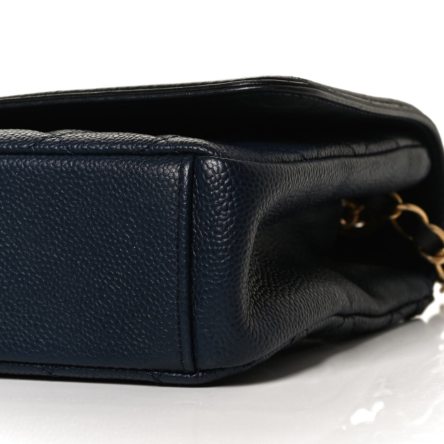 Caviar Quilted Medium CC Filigree Flap Navy Black