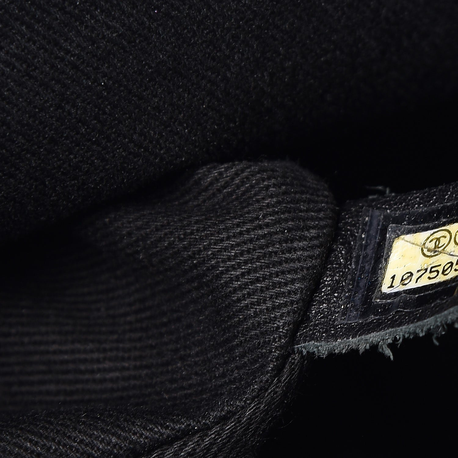 Chanel Calfskin Small Diamond Stitch Tote Black 7 of 10