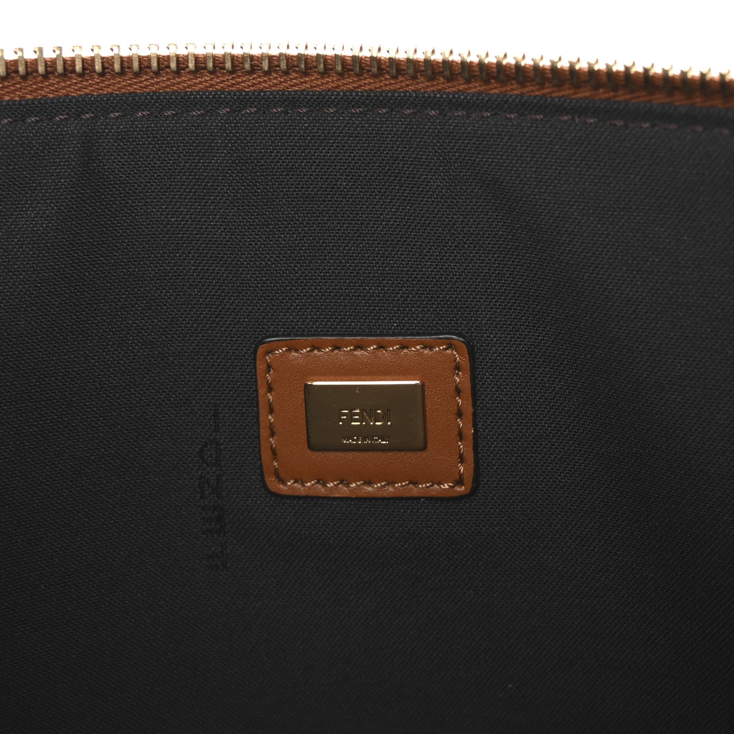 Vitello King Logo Embossed Large Flat Pouch Cuoio