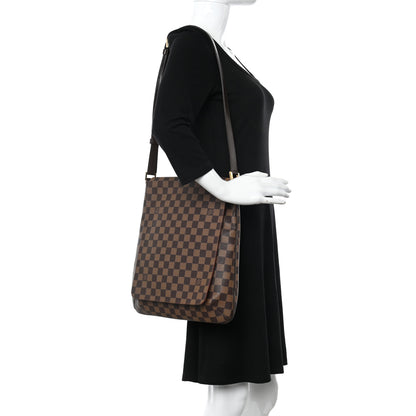 Louis Vuitton Damier Ebene Musette GM 2 of 9