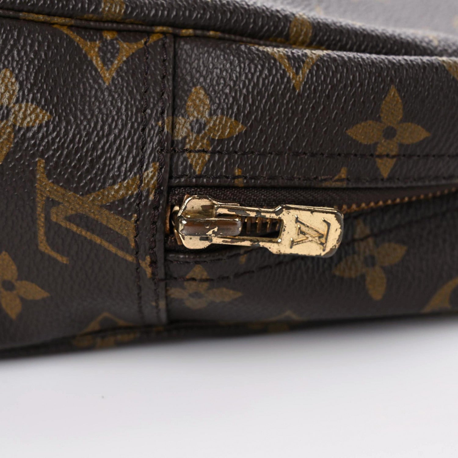 Louis Vuitton Monogram Trousse Toilette 28 9 of 14