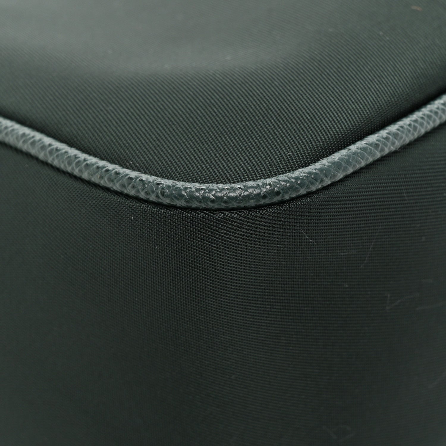 Prada Re-Nylon Saffiano Re-Edition 2005 Shoulder Bag Smeraldo 9 of 11