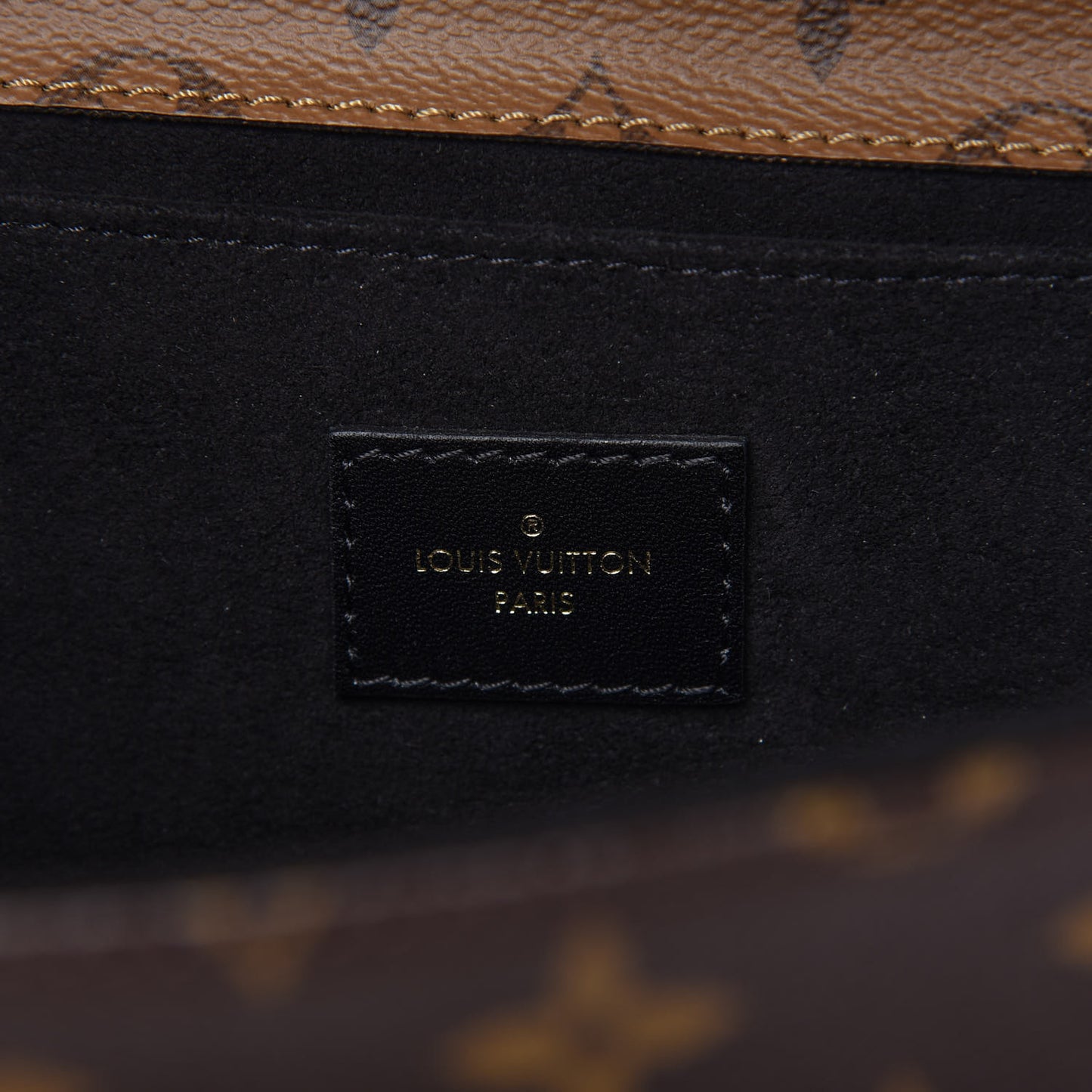 Reverse Monogram Pochette Metis