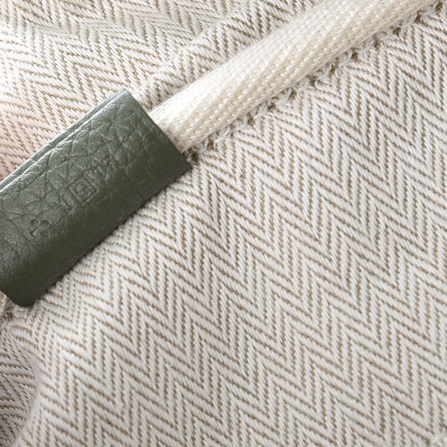 Hermes Taurillon Clemence Victoria II 35 Canopee 7 of 7