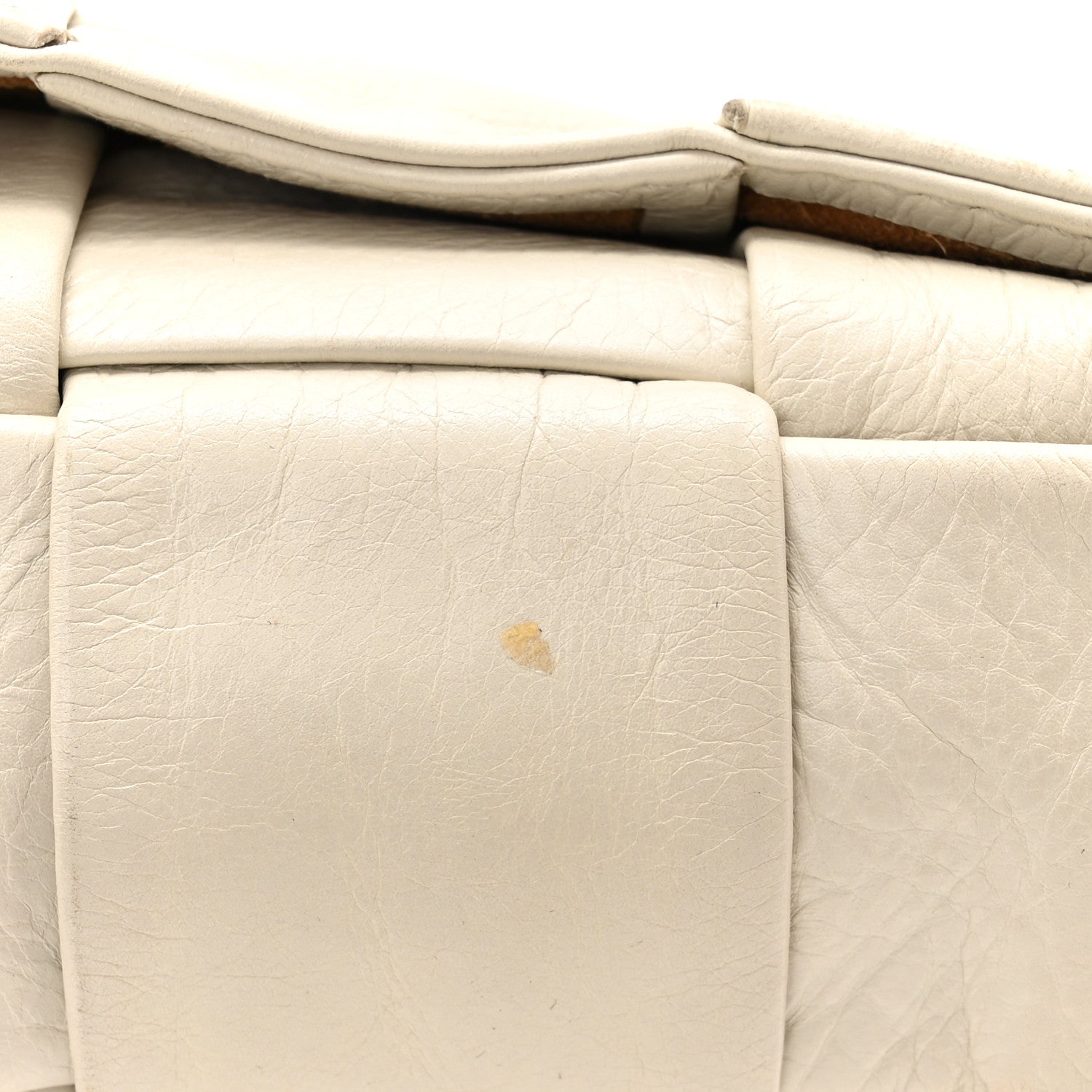 Bottega Veneta Nappa Intreccio The Belt Cassette Bag Plaster 10 of 10