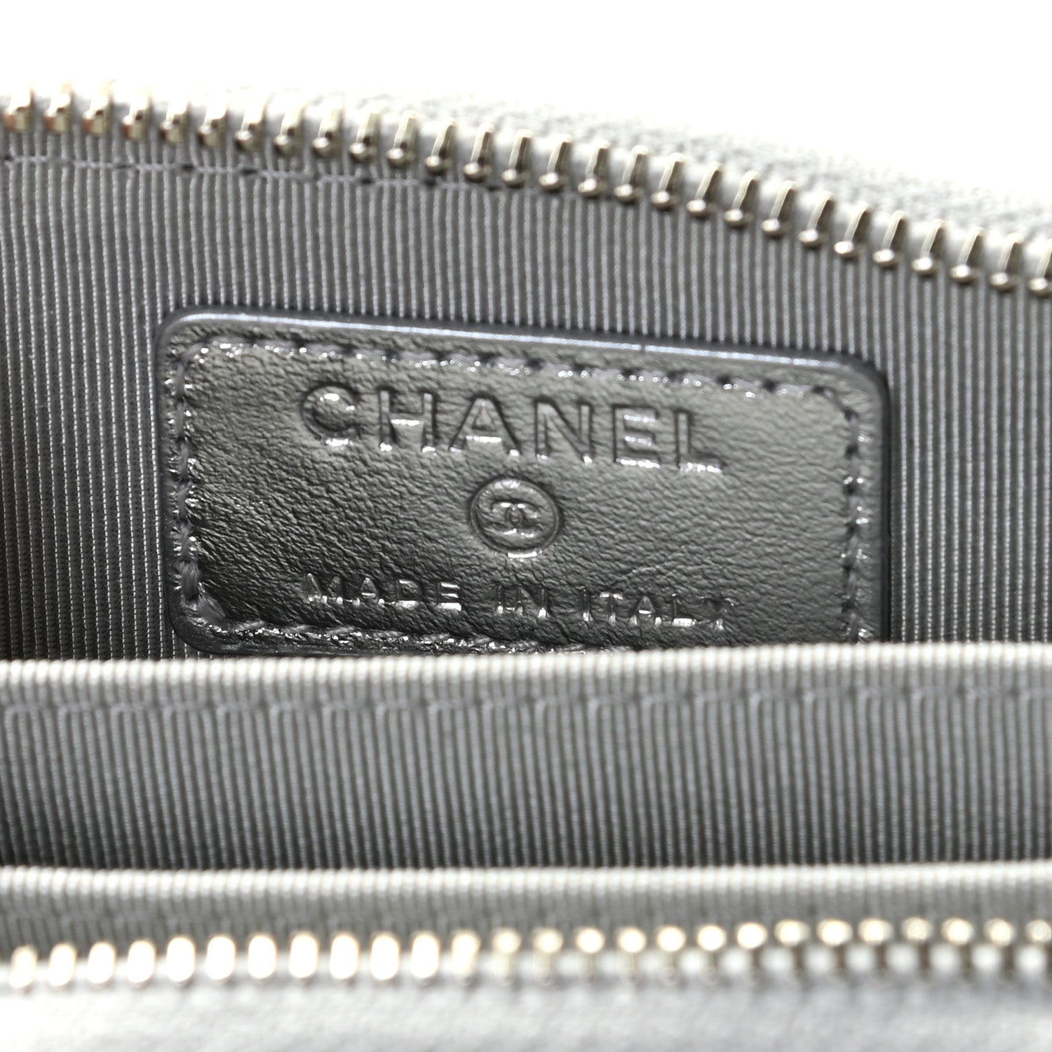 Chanel Gradient Metallic Calfskin Quilted Zip Around Coin Purse Wallet Silver Blue Yellow Purple 4 of 10