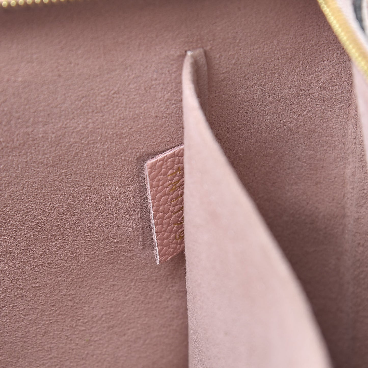 Monogram Daily Pouch Rose Poudre