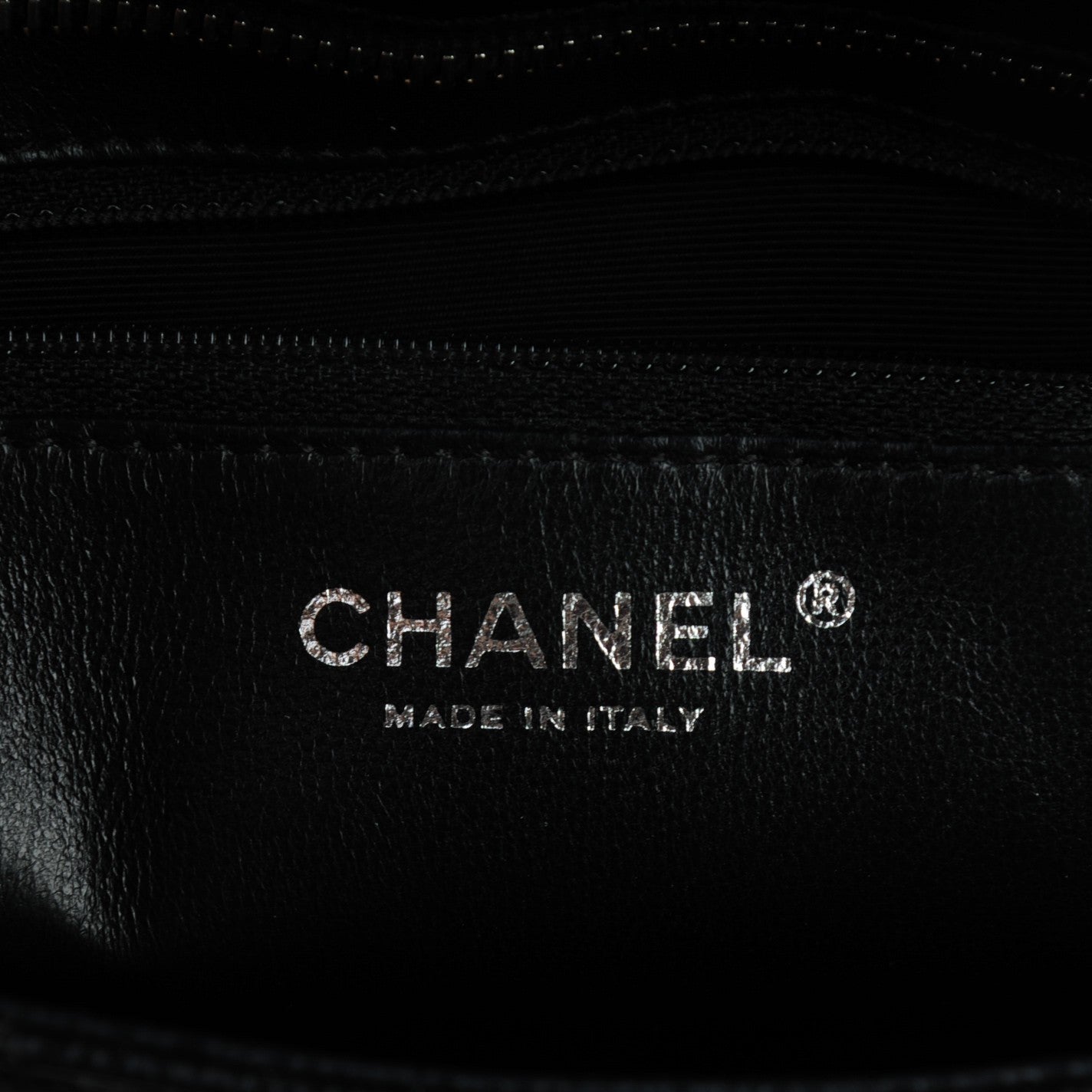 Caviar Quilted Medallion Tote Black