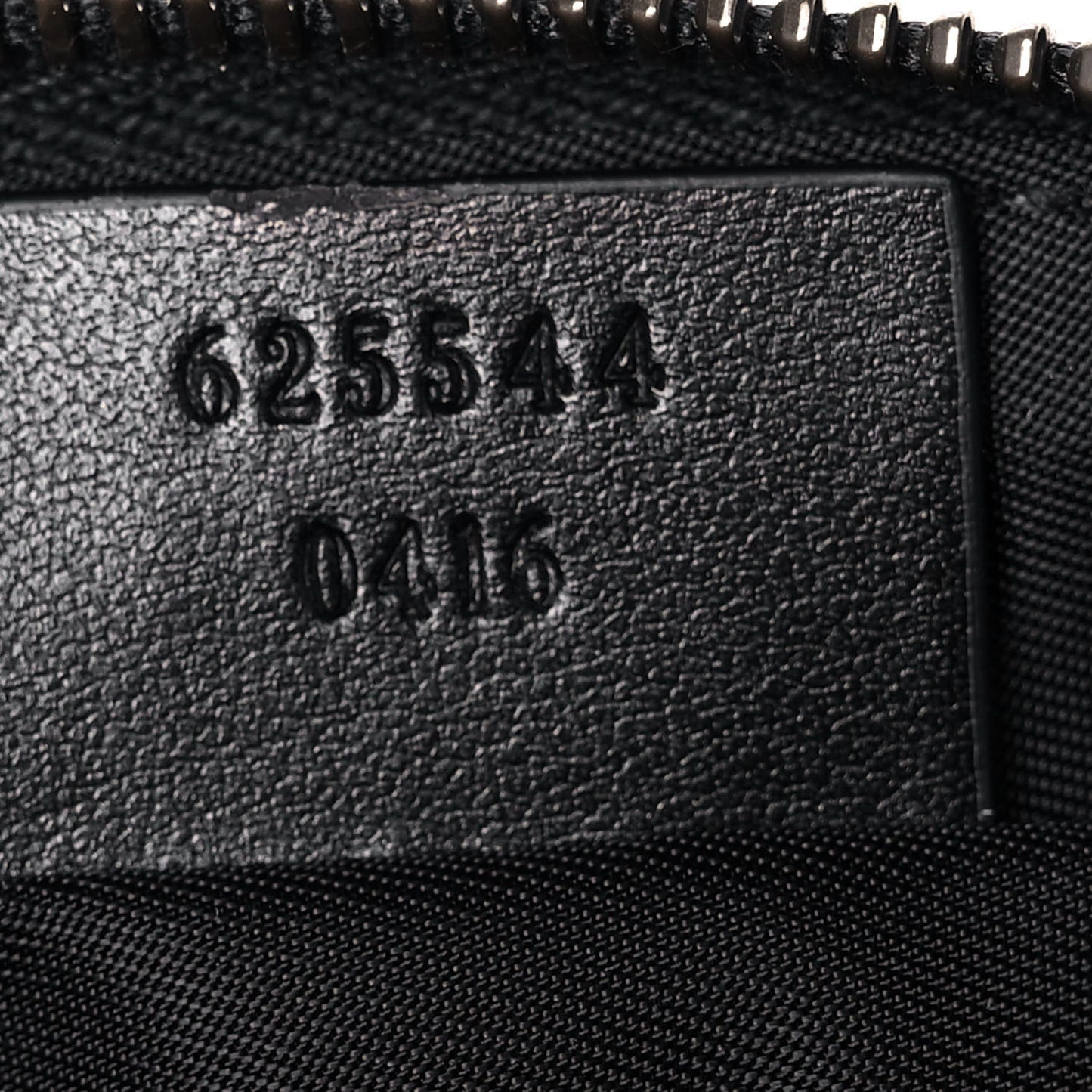 Calfskin Matelasse GG Marmont Pouch Cosmetic Case Black