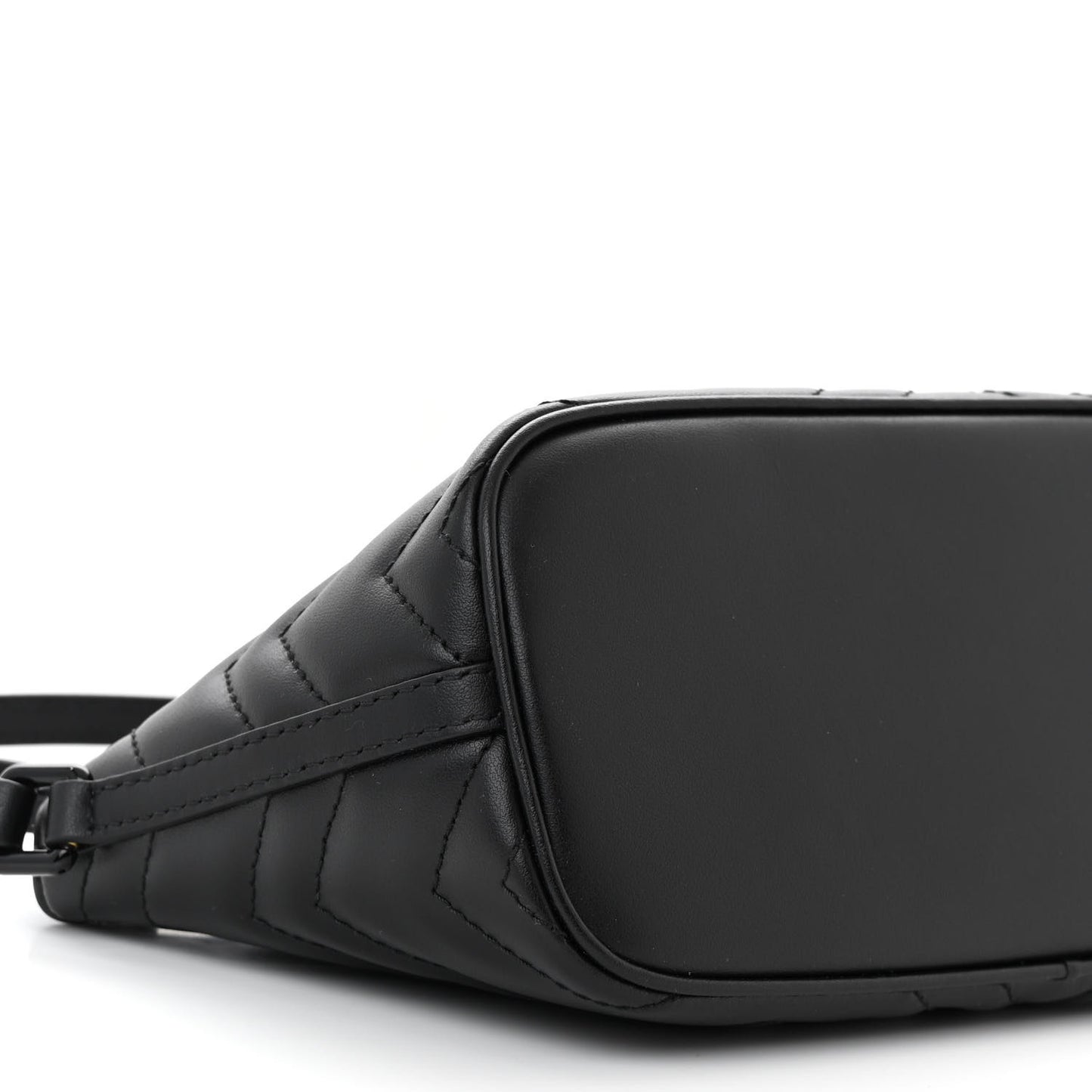 Calfskin Matelasse Chevron Monochrome GG Marmont Sling Shoulder Bag Black