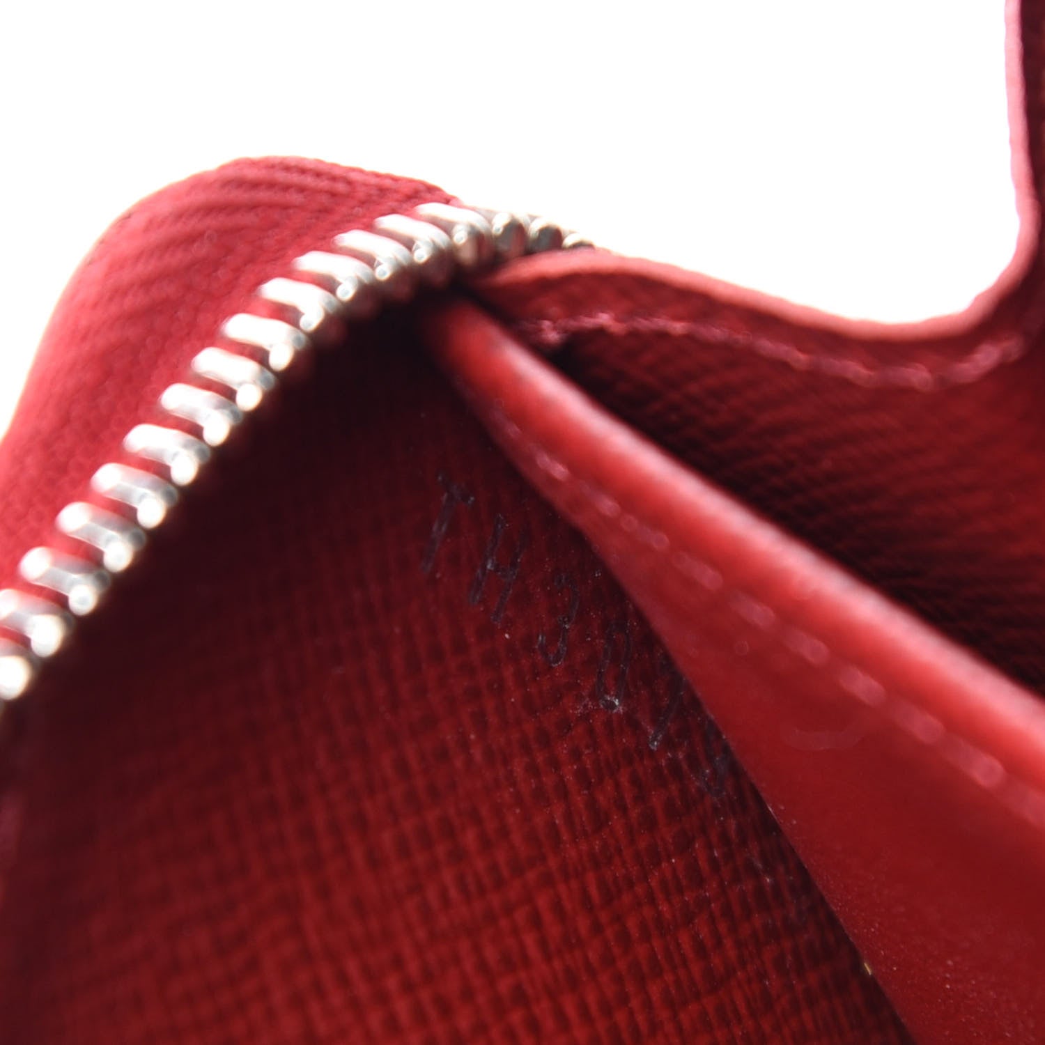 Louis Vuitton Epi Zippy Coin Purse Rubis 7 of 8