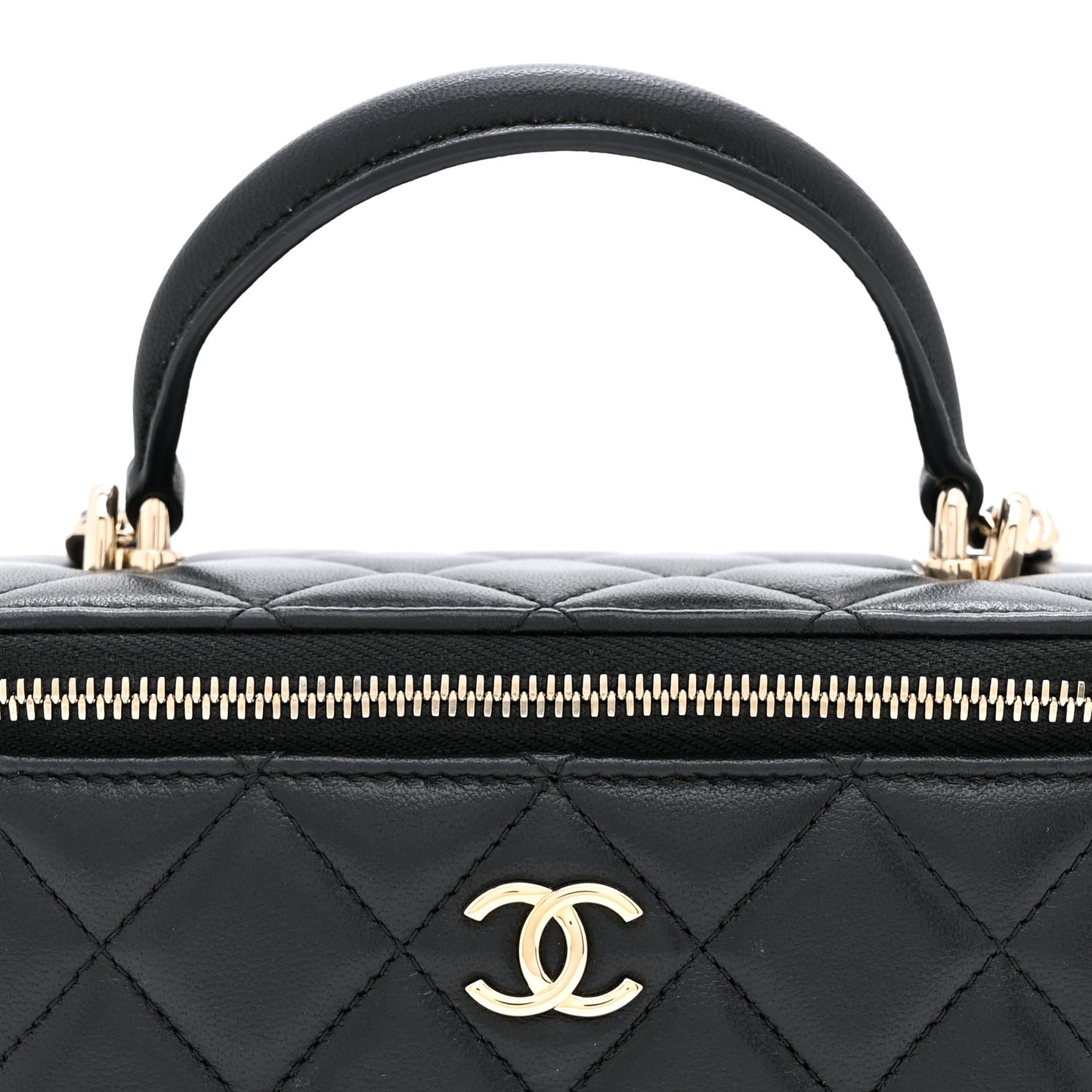 Lambskin Quilted Small Top Handle Vanity Case With Chain Black