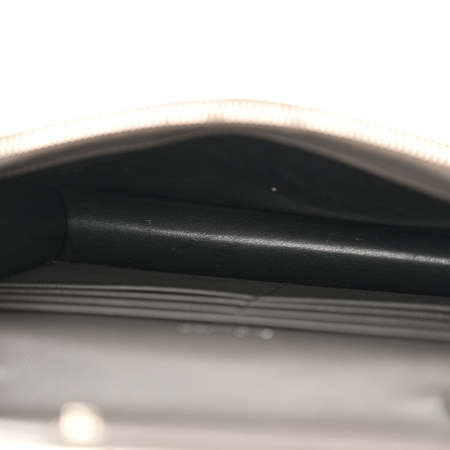 Grain De Poudre Matelasse Chevron Monogram Envelope Chain Wallet Earth