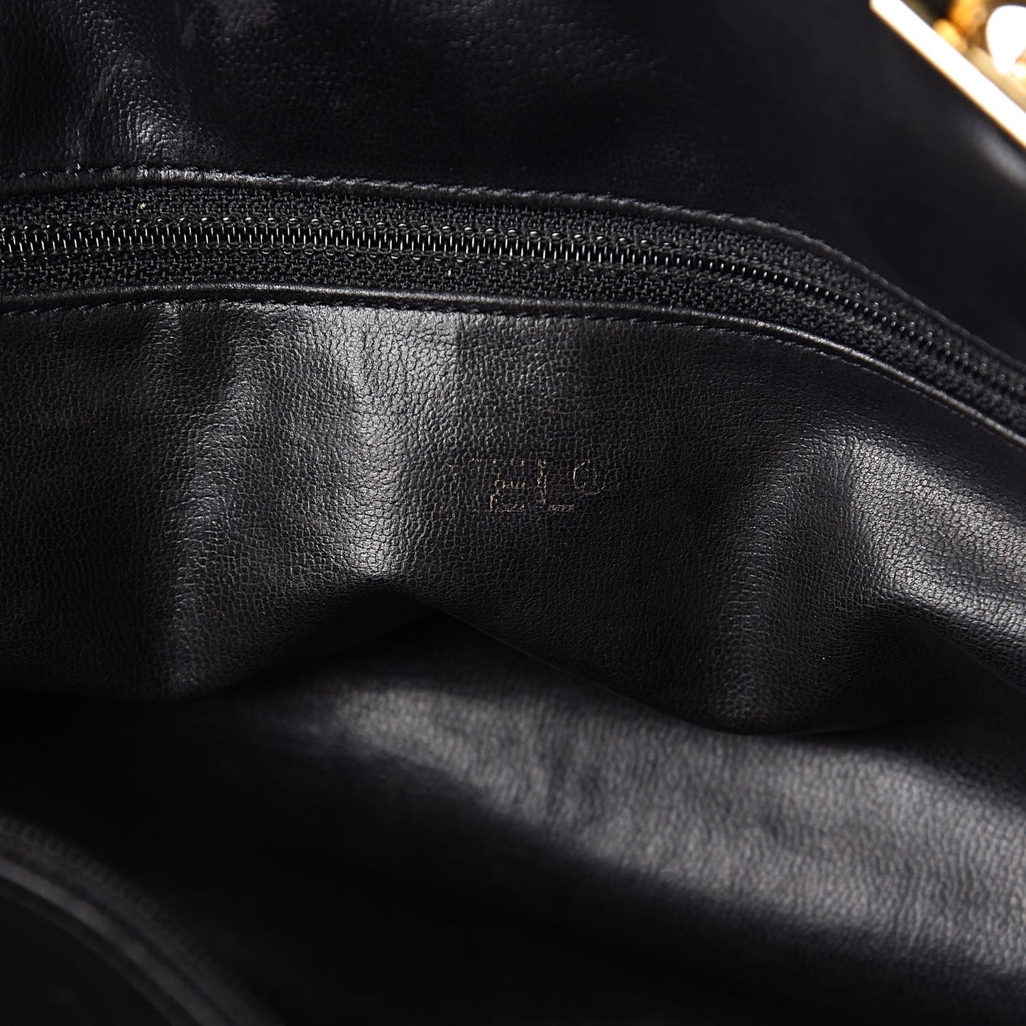 Calfskin Quilted Shoulder Bag Black