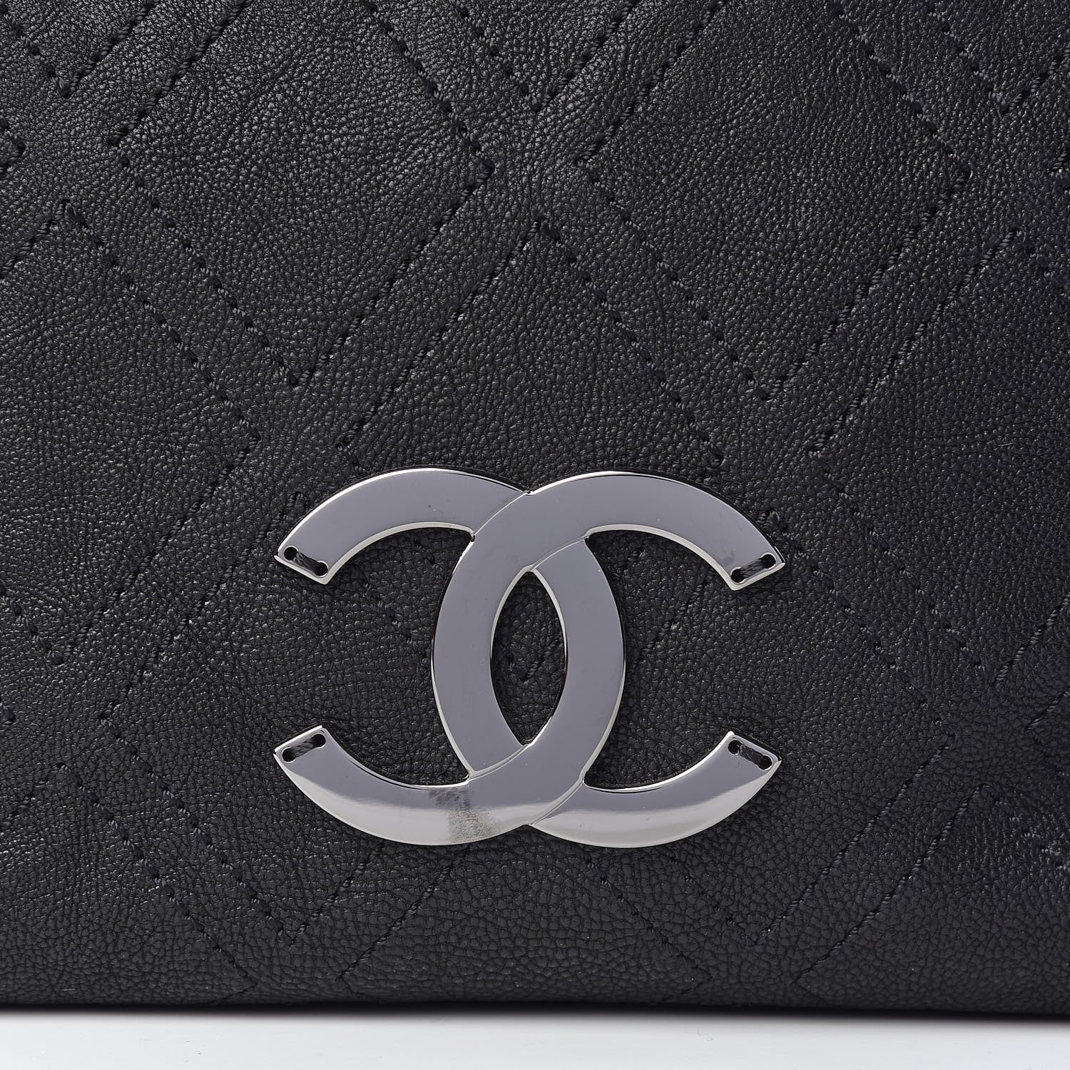 Chanel Calfskin Large Diamond Stitch Tote Black 10 of 11