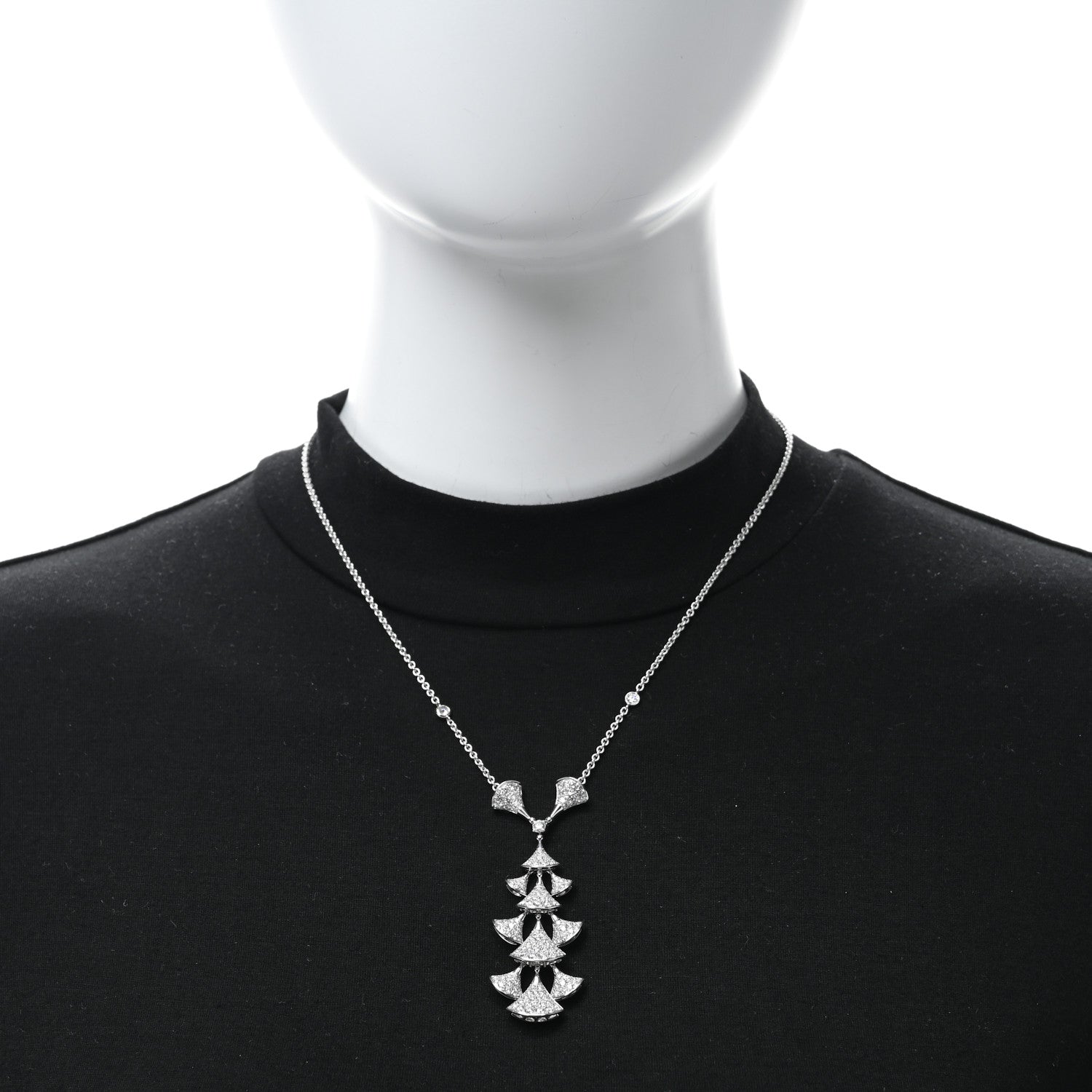 Bulgari 18K White Gold Diamond Diva's Dream Pendant Necklace 3 of 4