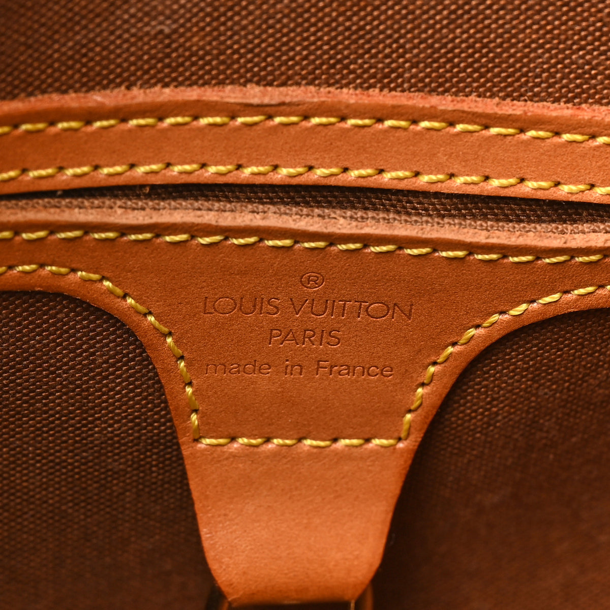 Monogram Ellipse PM