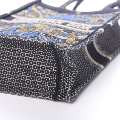 Christian Dior Canvas Embroidered Vertical L'Etoile Book Tote 10 of 11