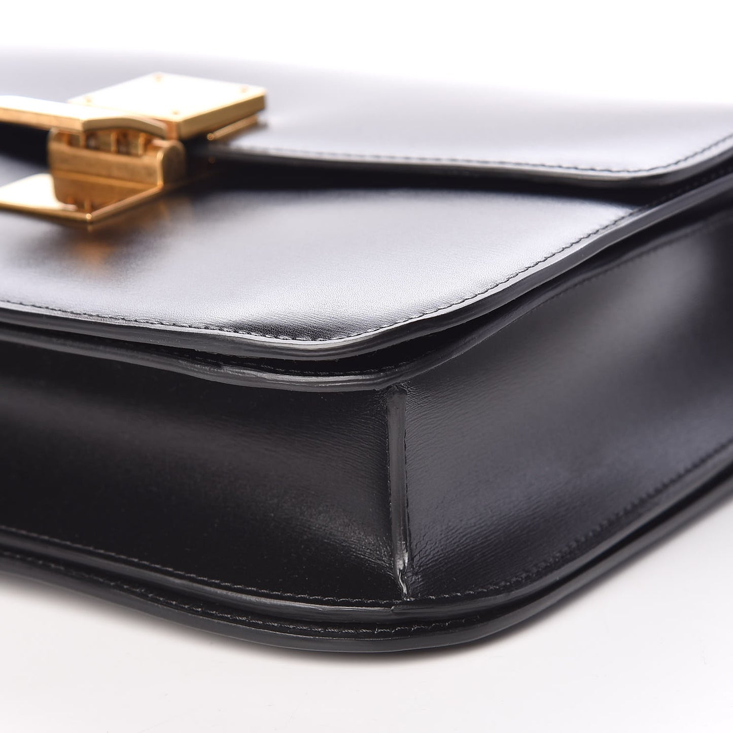 Box Calfskin Medium Classic Box Flap Bag Black