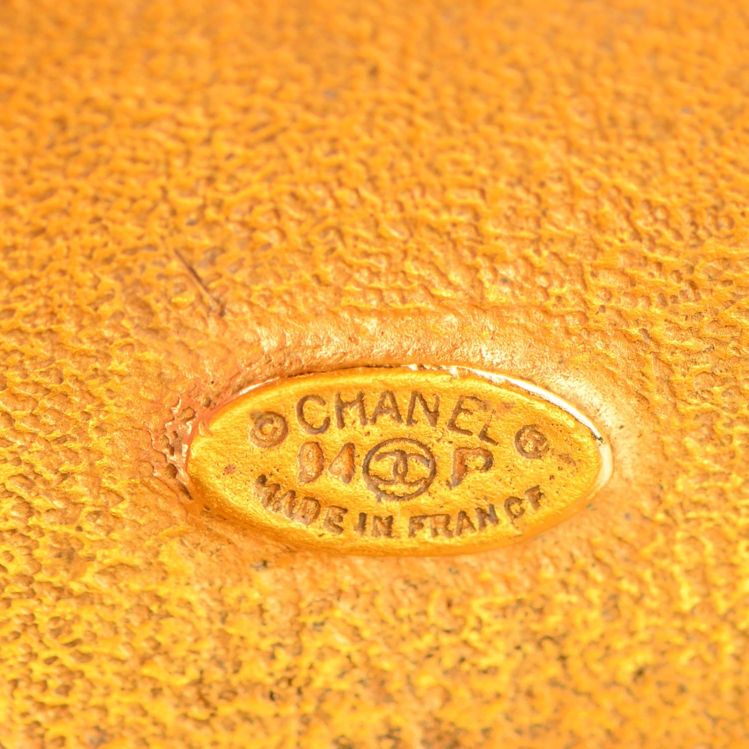 Chanel CC Cuff Gold 5 of 5