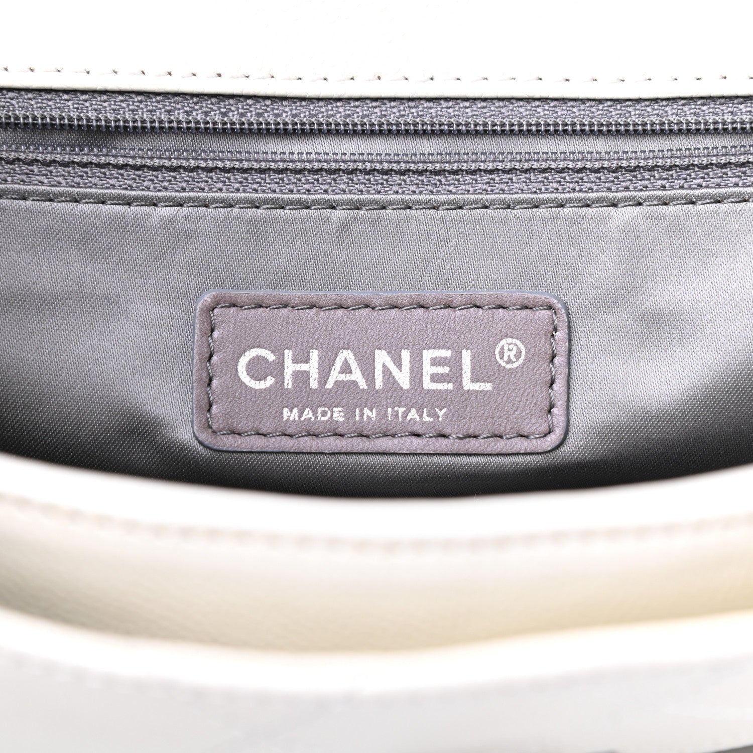 Chanel Glazed Caviar Pocket In The City Flap White 6 of 9