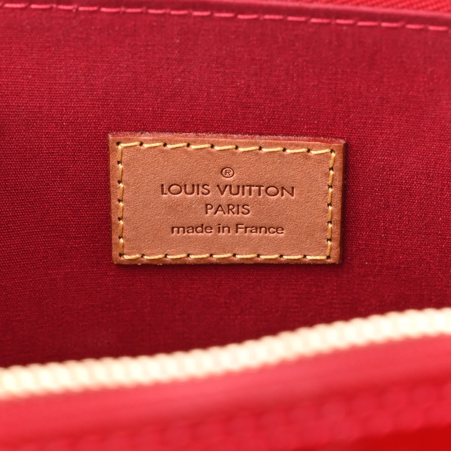 Louis Vuitton Vernis Alma GM Pomme D'Amour 6 of 9
