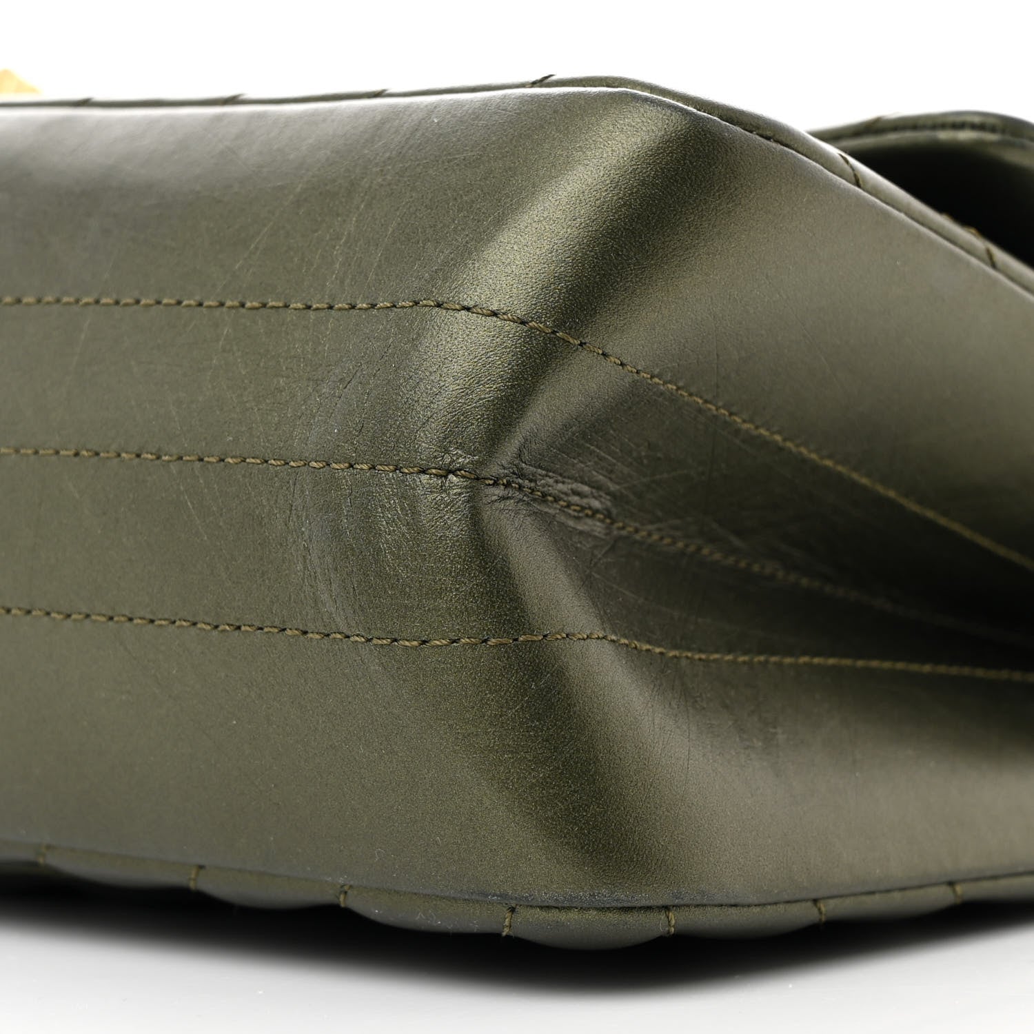 Chanel Metallic Calfskin Chevron Quilted 2.55 Reissue 226 Flap Green 10 of 11