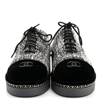 Chanel Tweed Suede CC Lace Up Oxfords 38.5 Grey Black 3 of 10