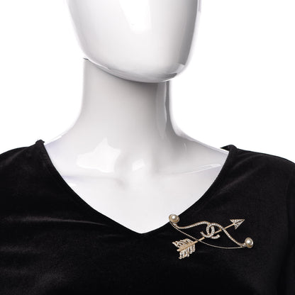 Chanel Crystal Pearl CC Arrow Brooch Gold 2 of 5