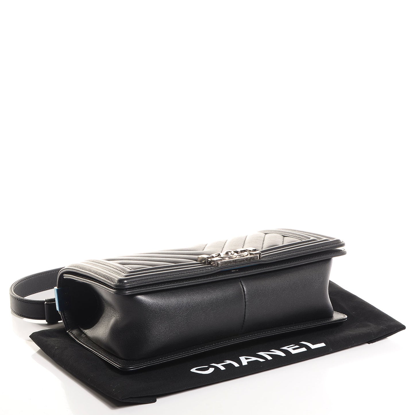 Calfskin Chevron Medium Boy Flap Black