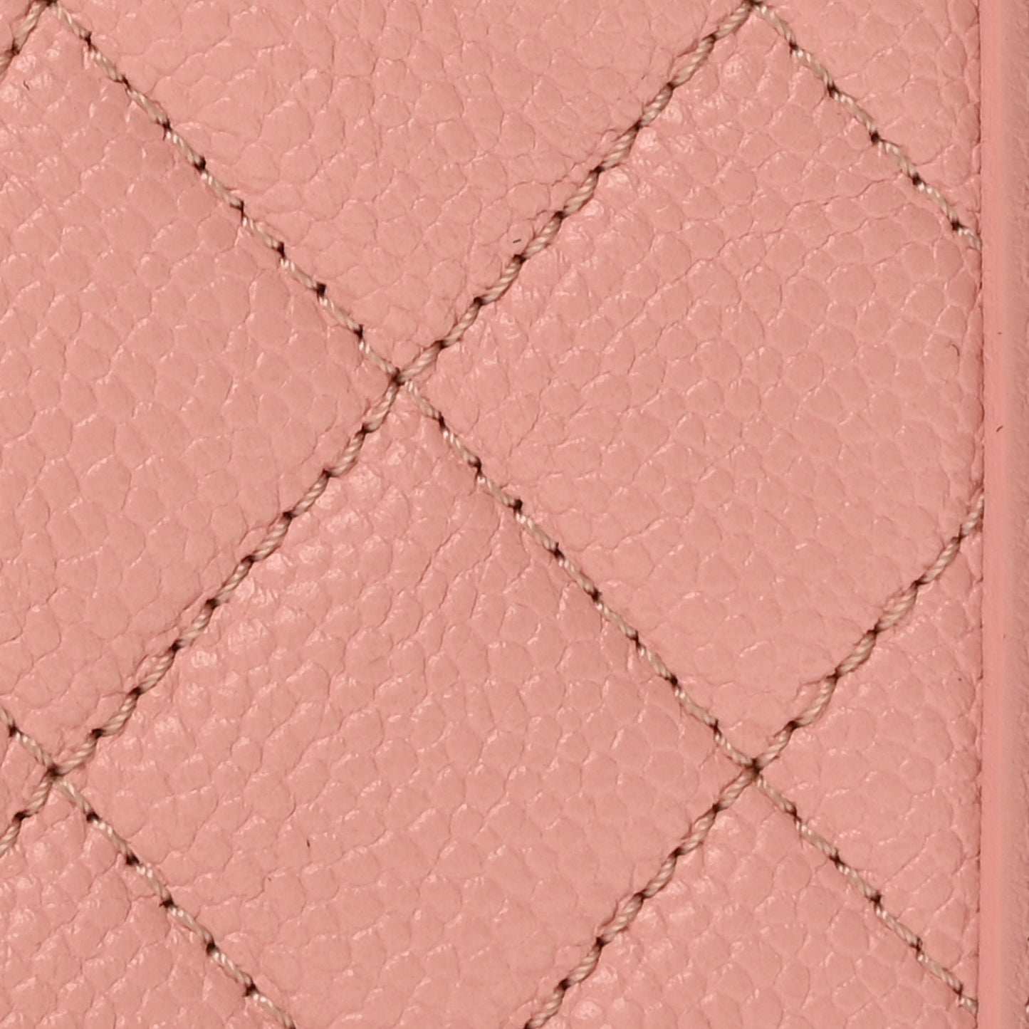 Caviar Quilted Medium CC Filigree Vanity Case Rose Pink