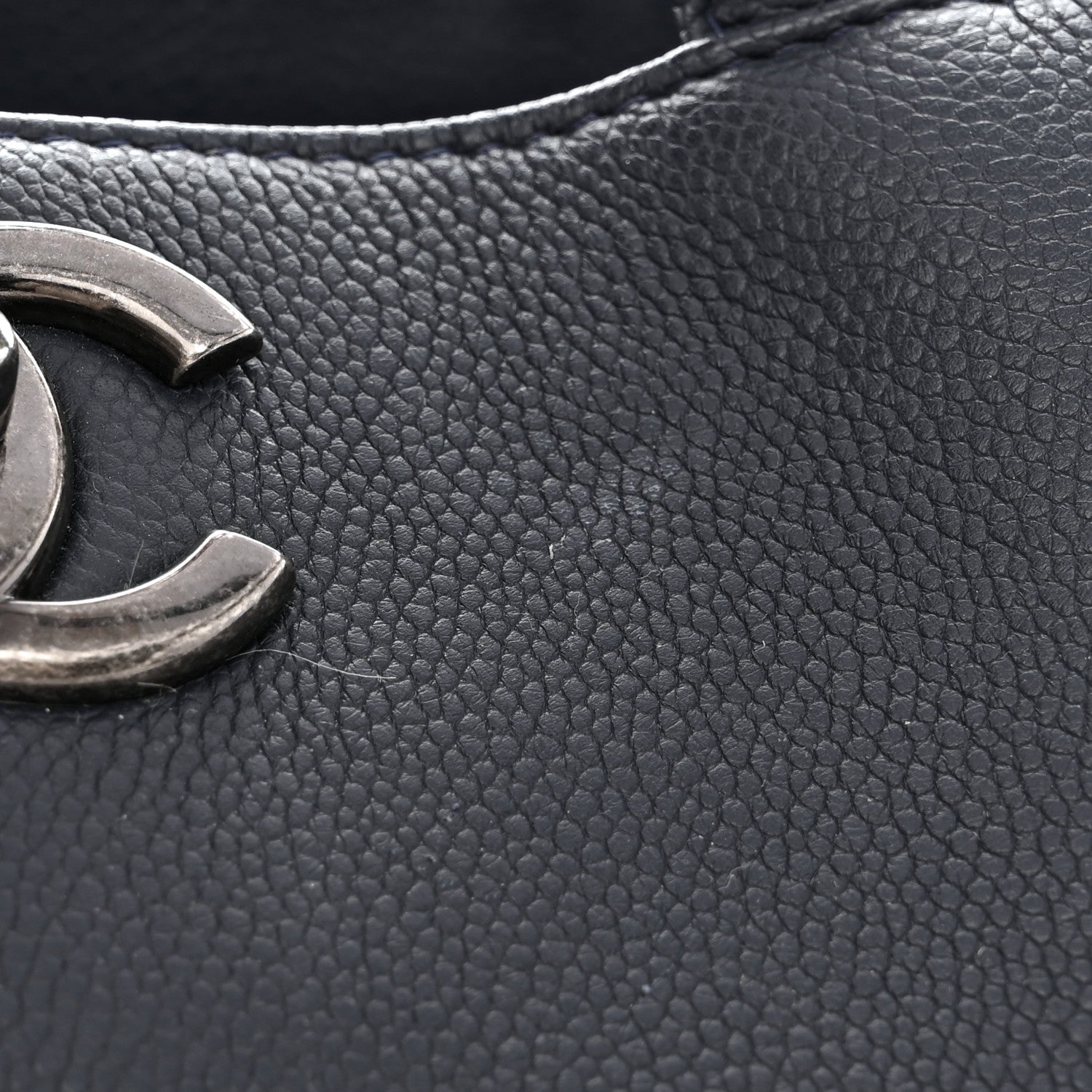 Chanel Caviar Large Shopping Tote Navy 17 of 19