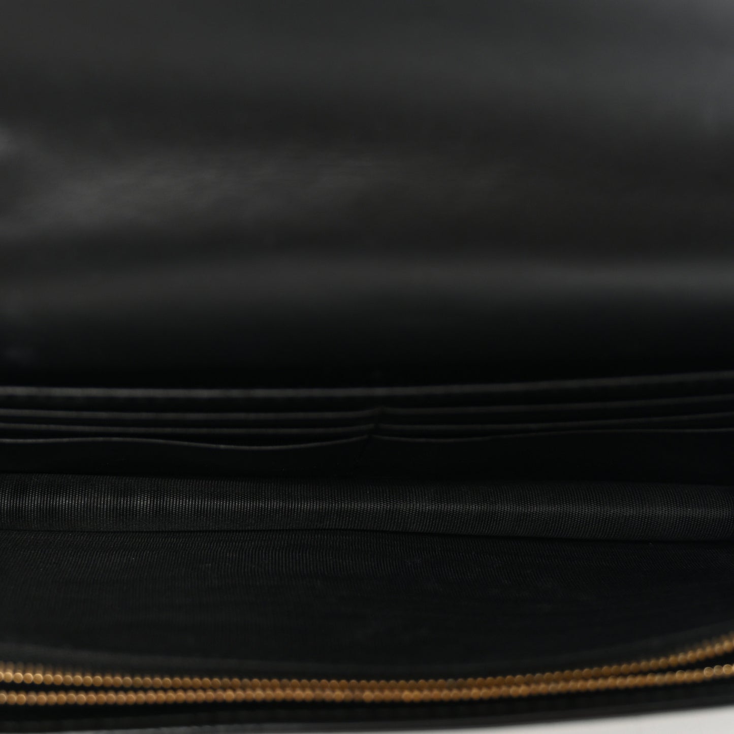 Guccissima Signature Bowy Chain Wallet Black