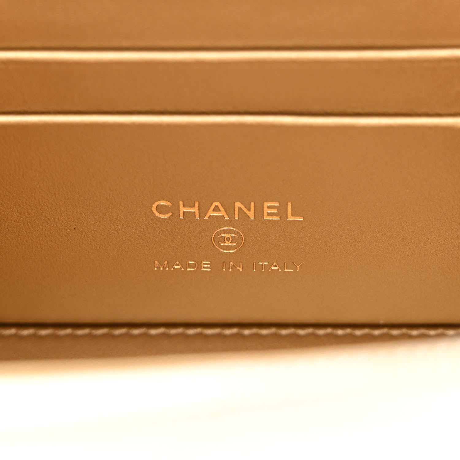 Chanel Lambskin Quilted Pearl Crush Small Vanity Case With Chain White 6 of 12