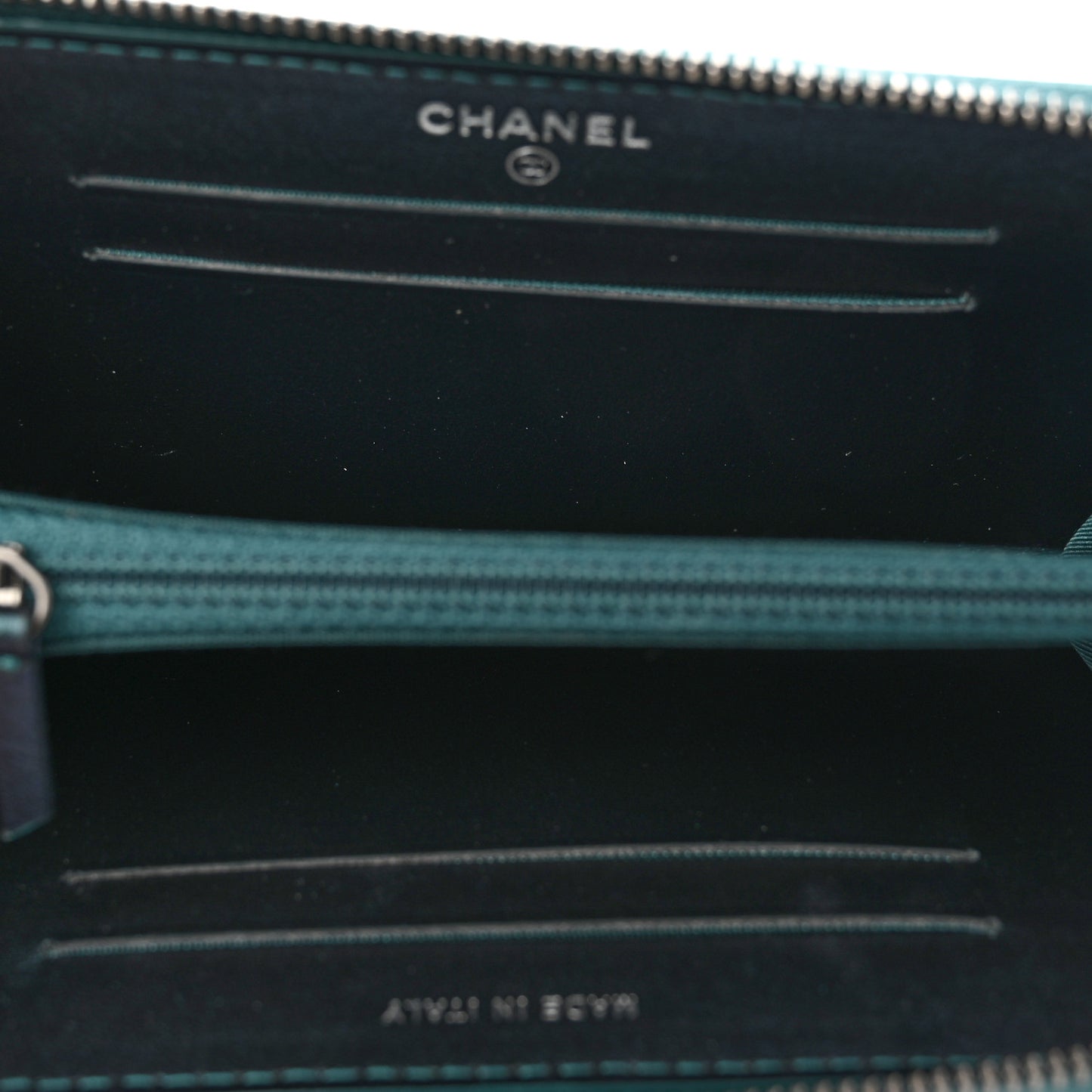 Iridescent Caviar Quilted Medium Filigree Zip Around Wallet Dark Turquoise
