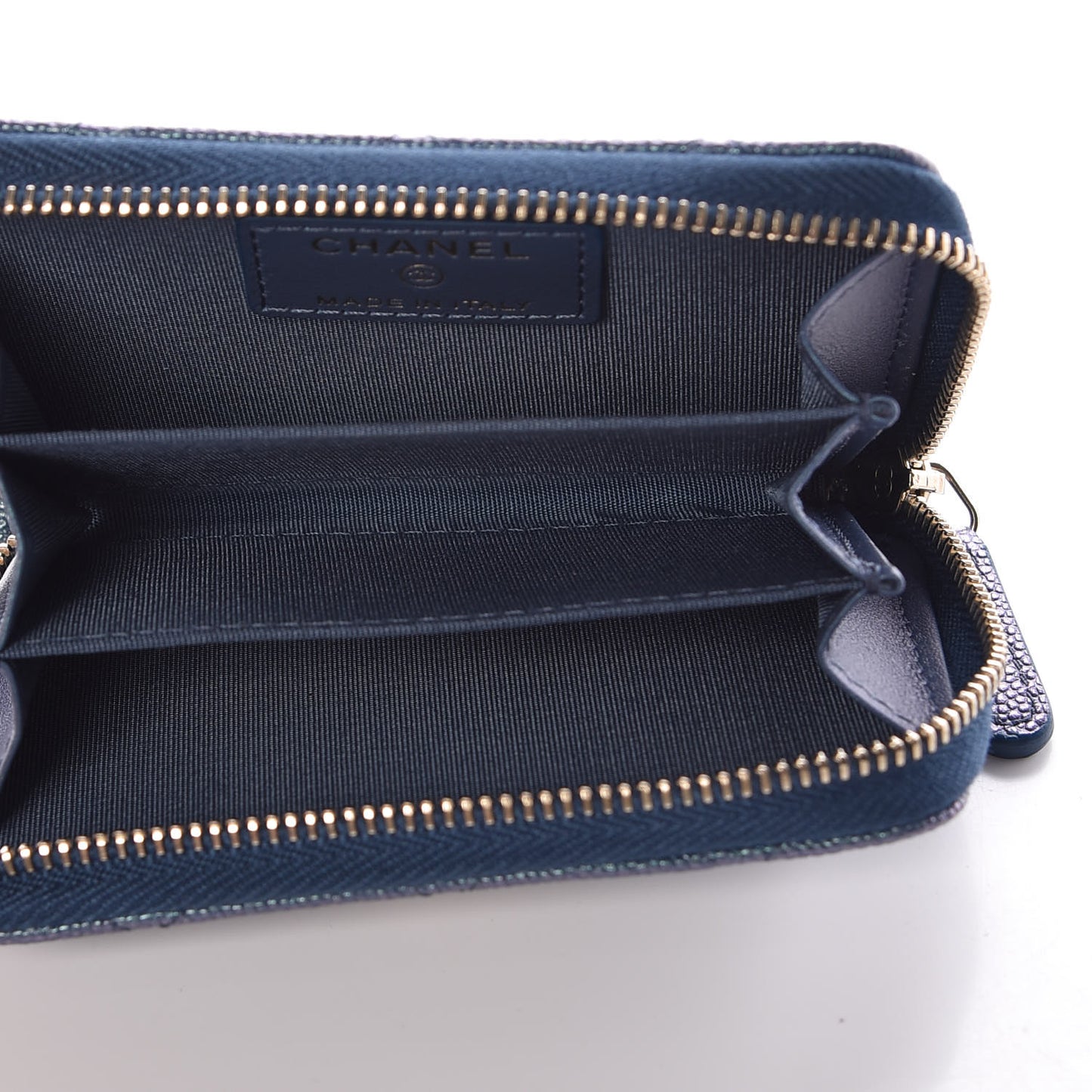 Iridescent Caviar Quilted Zip Coin Purse Blue