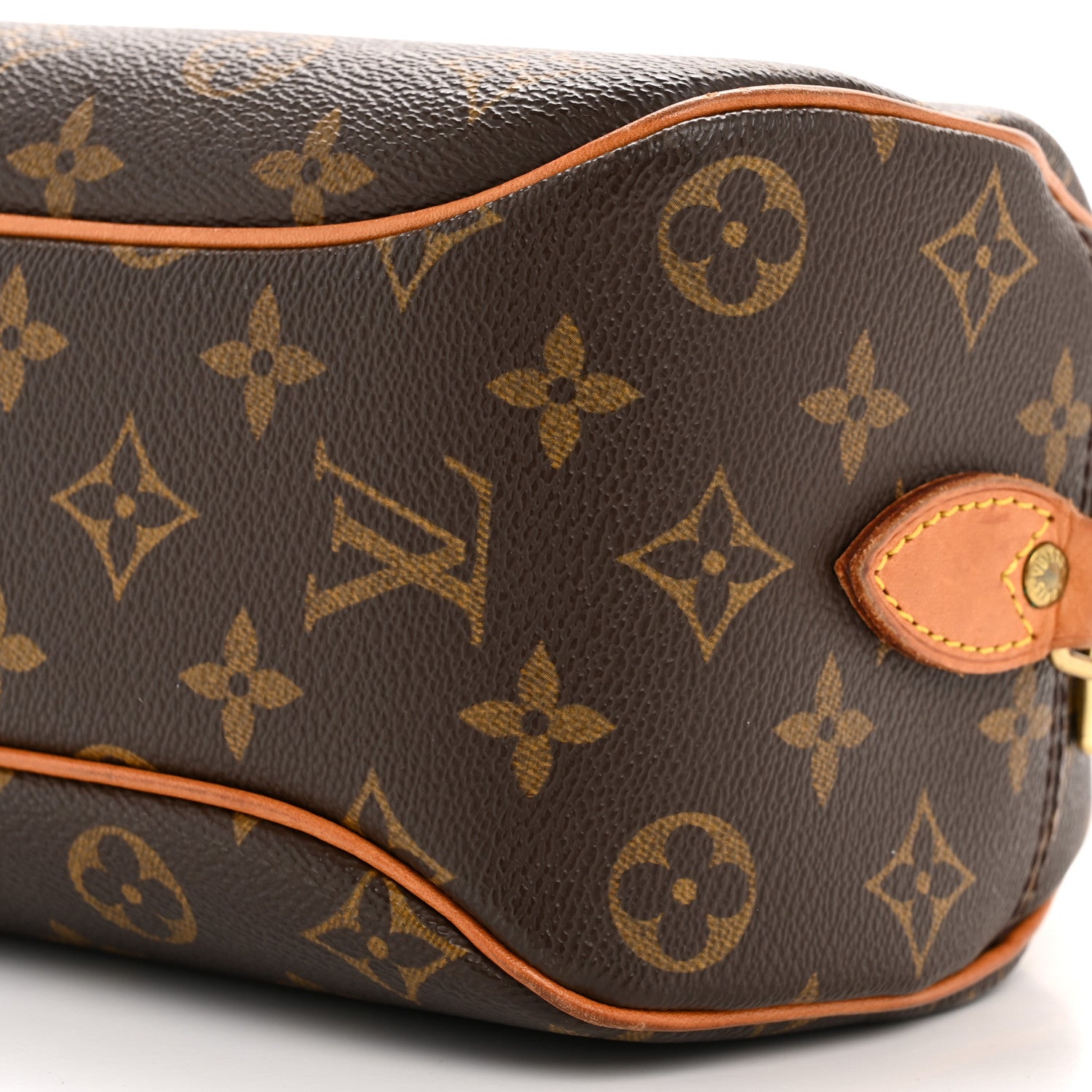 Louis Vuitton Monogram Blois 10 of 14