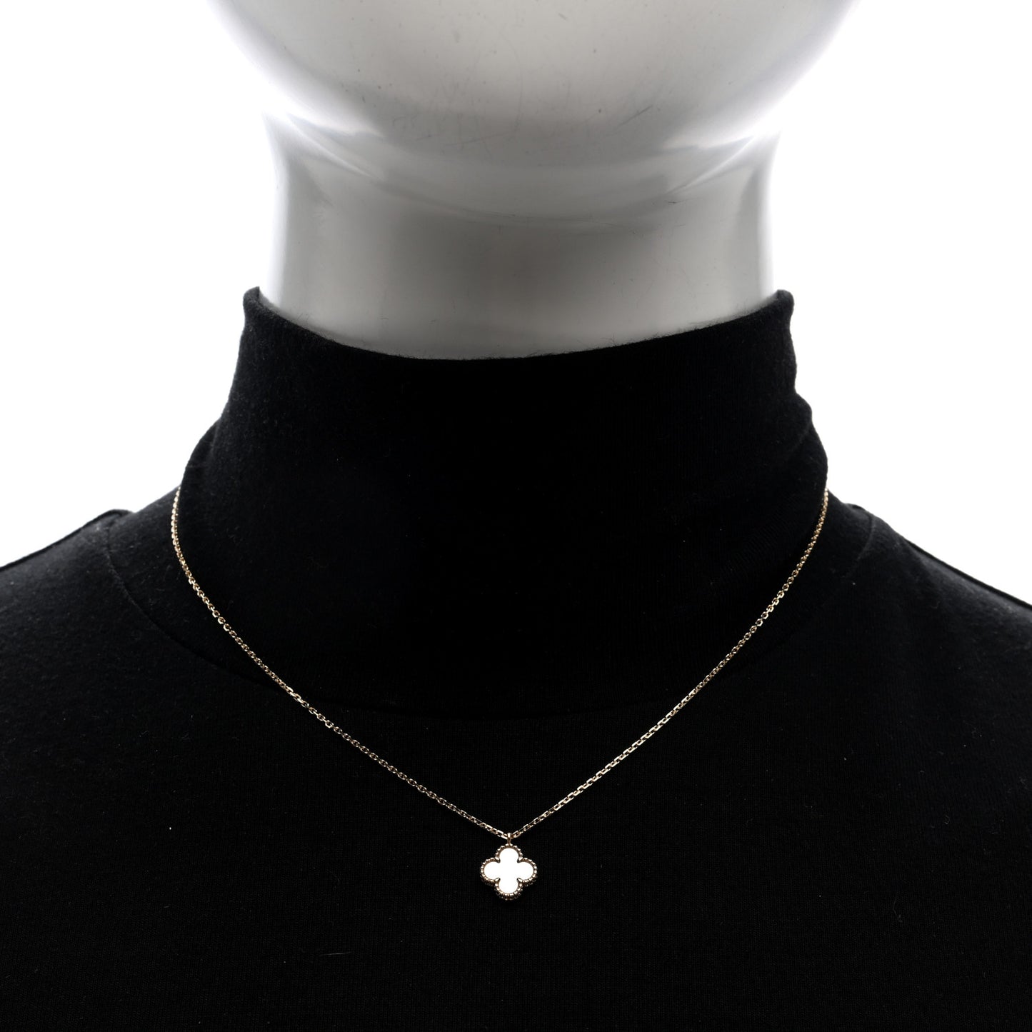 18K Yellow Gold Mother of Pearl Sweet Alhambra Pendant Necklace