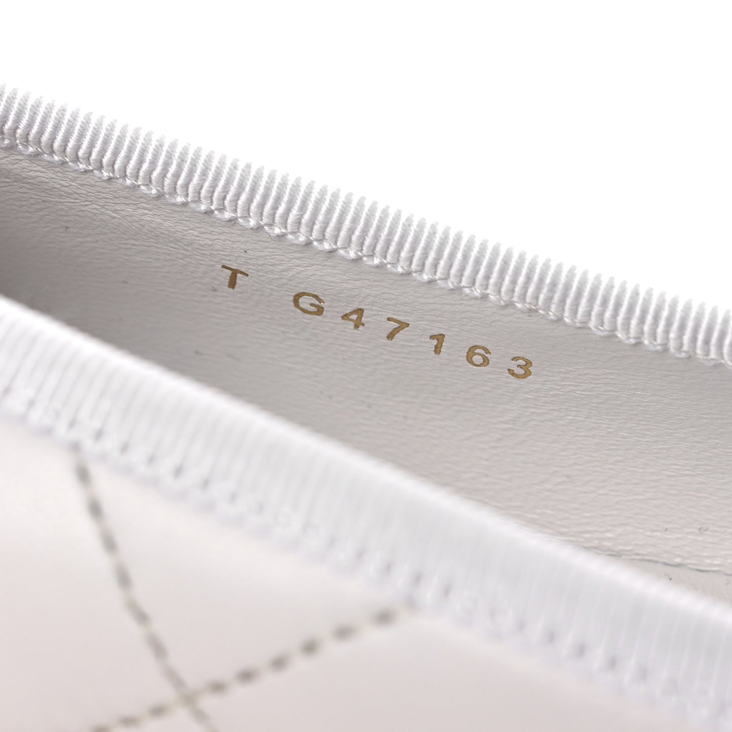Lambskin Quilted CC Cambon Ballet Flats 37 White Black