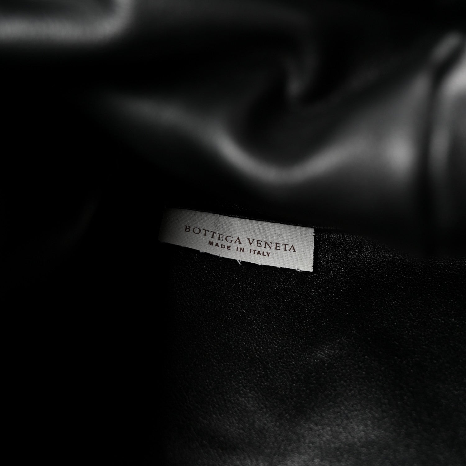Bottega Veneta Smooth Butter Calf The Pouch Oversized Clutch Black 6 of 7